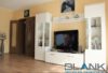 Vollständig renoviert & für Jedermann! - Wohnzimmer