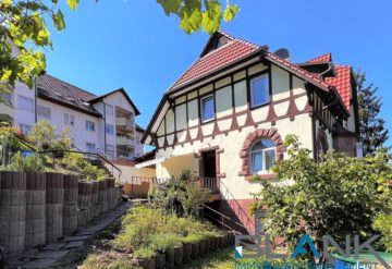 * Birkenfeld – 3 Familienhaus mit herrlichem Ausblick! *
        Eigennutzung oder Kapitalanlage!, 75217 Birkenfeld, Mehrfamilienhaus