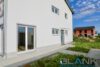 *Neubau* Geräumige Doppelhaushälfte in Blindheim! - Hausansicht seitlich