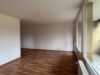 3 Zimmer-Wohnung mit 2 Balkonen in Kaufbeuren! - Wohnzimmer