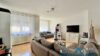 Zentral in Karlsruhe-Oststadt! 3-Zimmer-Wohnung mit Balkon! - Wohnzimmer