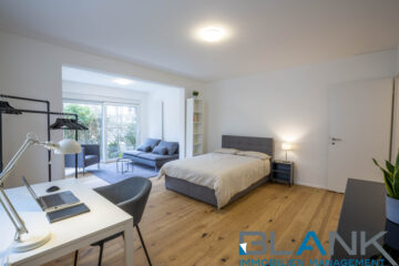 Für Familien, Visionäre & Investoren: Modernisiertes Mehrgenerationenhaus in Degerloch, 70597 Stuttgart / Degerloch, Zweifamilienhaus