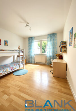 3-Zimmer-Wohnung mit Terrasse, Garage und Stellplatz – ideal für Eigennutzung oder Kapitalanlage !, 75223 Niefern-Öschelbronn, Erdgeschosswohnung