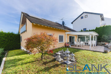 Ihr Rückzugsort in Mäuerach – Gepflegtes Einfamilienhaus mit großem Garten und Waldblick, 75181 Pforzheim / Mäurach, Zweifamilienhaus