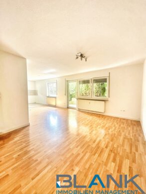 3-Zimmer-Wohnung mit Terrasse, Garage und Stellplatz !, 75223 Niefern-Öschelbronn, Erdgeschosswohnung