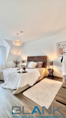 Stilvolle Maisonettewohnung auf zwei Ebenen in Pforzheim Südweststadt – modernisiert & bezugsfrei!, 75172 Pforzheim, Maisonettewohnung