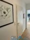 Exklusiv: Hochwertige 4-Zi.-Wohnung im 1. OG mit großzügiger Terrasse, Balkon und Garage ! - Flur