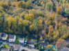 Ihr Rückzugsort in Mäuerach – Gepflegtes Einfamilienhaus mit großem Garten und Waldblick - Luftaufnahme
