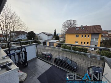 Großzügige 4-Zimmer-Wohnung mit ca. 119,5 m² im 1. OG und zwei Balkonen in begehrter Wohnlage, 75175 Pforzheim, Etagenwohnung