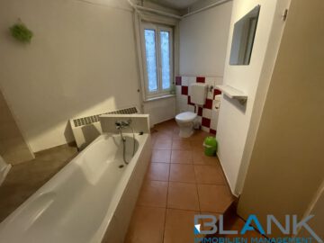 Preiswerte 3-Zimmer-Wohnung am Marktplatz in Leonberg mit Potenzial, 71229 Leonberg, Etagenwohnung